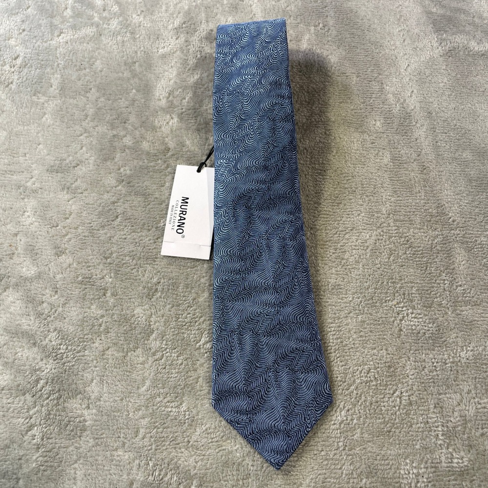 Murano Collezione Tie Necktie Blue Wavy Geometric‎ 100% Silk Italy 2.75" Width